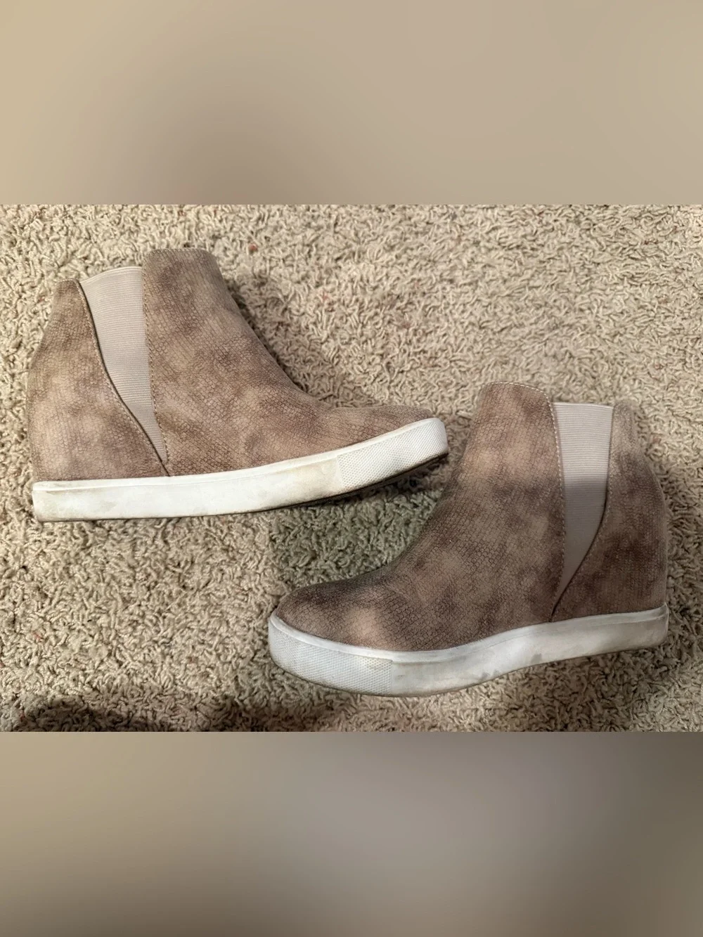 Coconuts wedge ankle boots